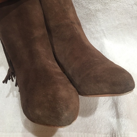 Seychelles Suede Western Ankle Booties with Fringe Size 7 Brown EUC - Picture 9 of 12